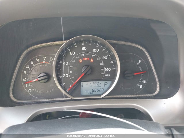 Toyota RAV4 LE 2014 JTMZFREV3EJ012384 Image 7