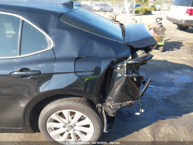 Toyota CAMRY LE 2020 4T1C11AK5LU338955 Image 17