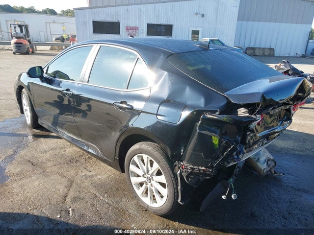 Toyota CAMRY LE 2020 4T1C11AK5LU338955 Image 3