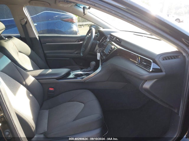 Toyota CAMRY LE 2020 4T1C11AK5LU338955 Image 5