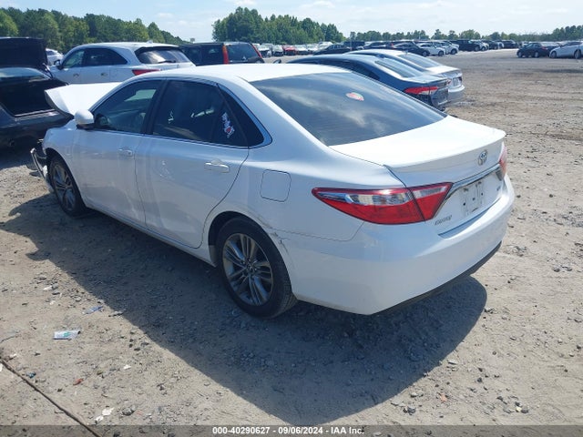 Toyota CAMRY SE 2015 4T1BF1FK8FU110233 Image 3