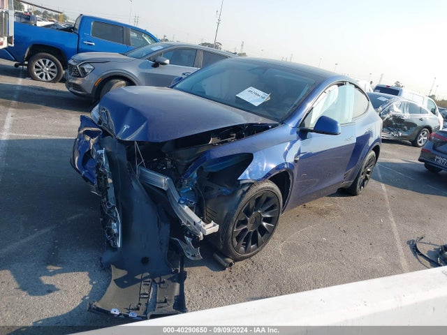 2023 TESLA MODEL Y 7SAYGDEE7PA154713 Photo 1