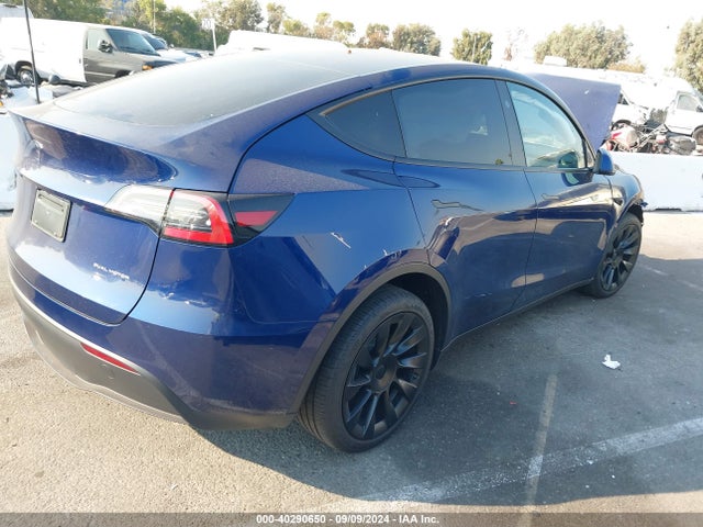 2023 TESLA MODEL Y 7SAYGDEE7PA154713 Photo 3
