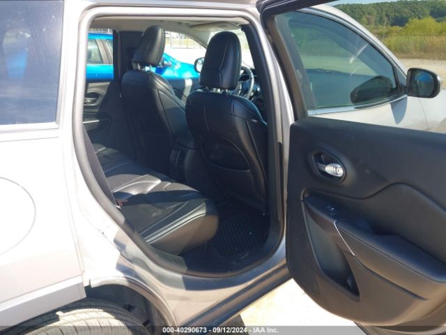 1C4PJMLB4KD157168 Jeep Cherokee Latitude Plus 4x4