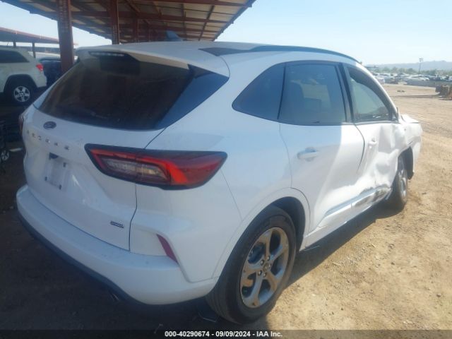 1FMCU0MZ1PUB16641 Ford Escape St-line