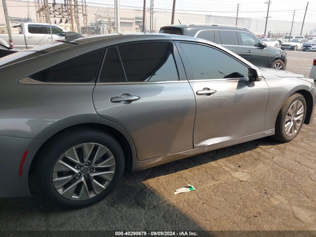 JTDAAAAA4MA000887 Toyota Mirai Xle