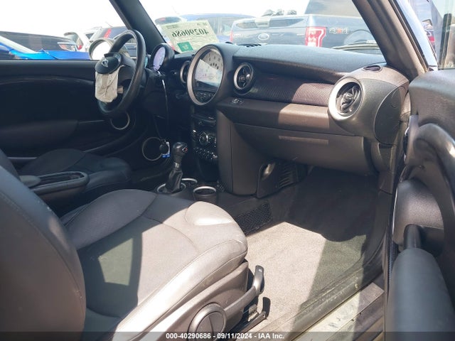 2014 MINI CONVERTIBLE WMWZP3C50ET706951 Photo 4