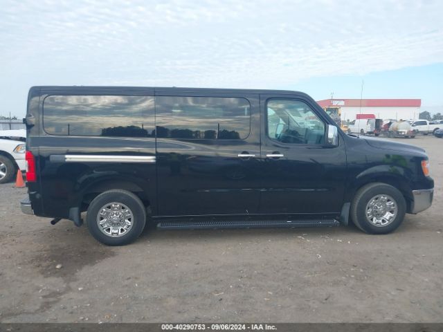5BZAF0AA2HN852777 Nissan Nv Passenger Nv3500 Hd Sl V8