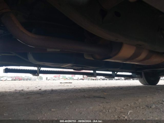 5BZAF0AA2HN852777 Nissan Nv Passenger Nv3500 Hd Sl V8