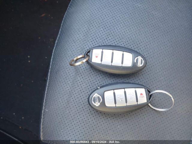 KNMAT2MV8GP732648 Nissan Rogue Sl