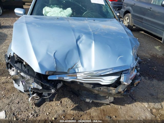 1C3CCBAB2EN211070 Chrysler 200 LX