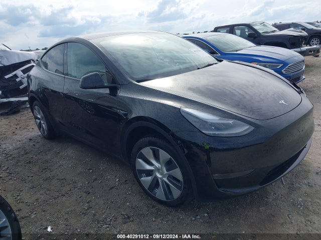 2023 TESLA MODEL Y 7SAYGDEE2PA190762 Photo 0