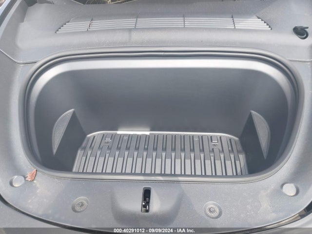 2023 TESLA MODEL Y 7SAYGDEE2PA190762 Photo 9