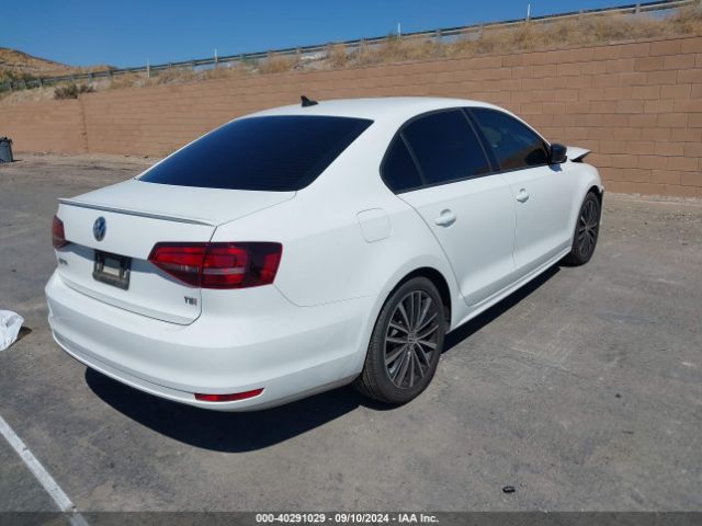 3VWD17AJ6GM258302 Volkswagen Jetta 1.8t Sport
