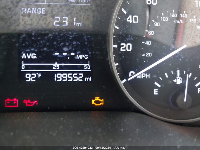 5NPD74LF9JH255397 Hyundai ELANTRA SE