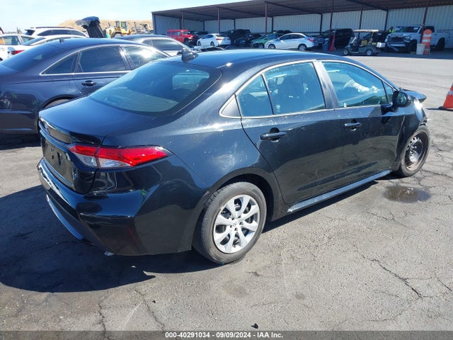 Toyota COROLLA LE 2022 5YFEPMAE8NP354980 Image 4