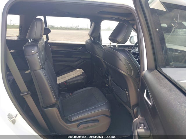 1C4RJJAG5P8902547 Jeep Grand Cherokee L Altitude 4x2