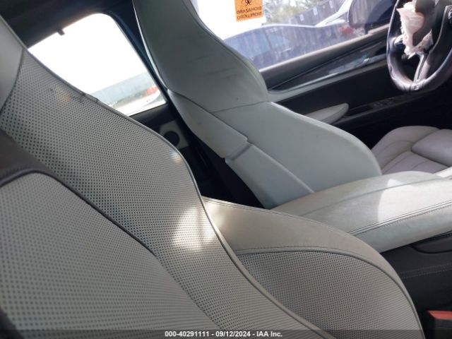 5YMKW8C55H0R44005 BMW X6 M