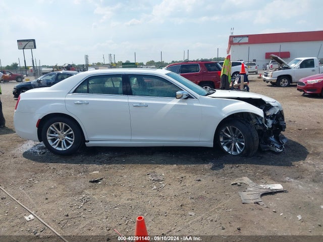 2C3CCAEG8HH564247 Chrysler 300C