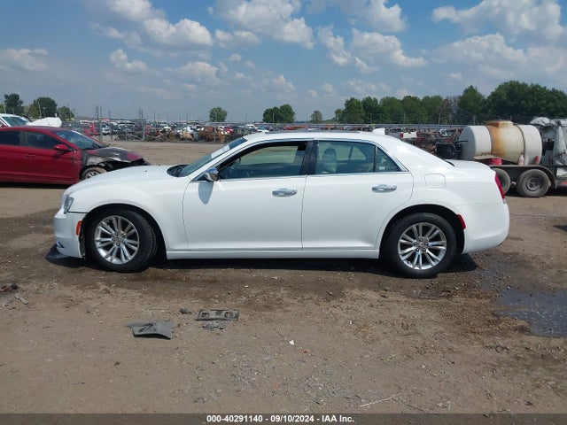 Chrysler 300C 2017 2C3CCAEG8HH564247 Image 14