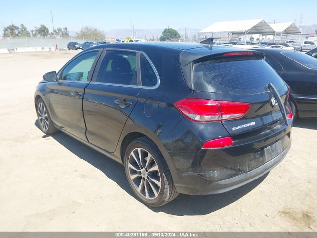 Hyundai ELANTRA GT 2019 KMHH35LE0KU098744 Image 3