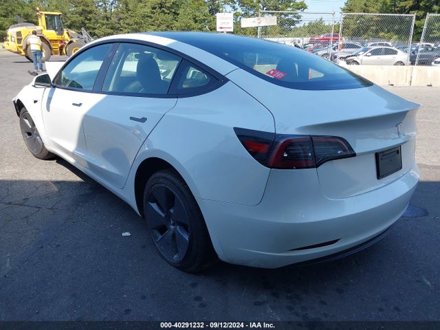 2023 TESLA MODEL 3 5YJ3E1EA4PF651990 Photo 2