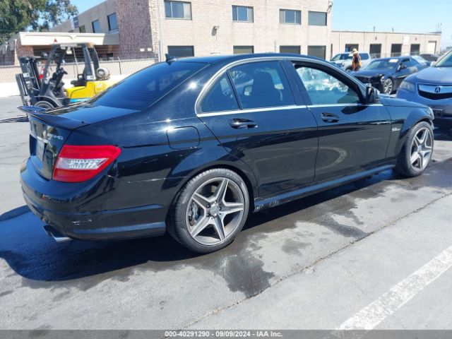 2009 MERCEDES-BENZ C 63 AMG WDDGF77XX9F327675 Photo 3