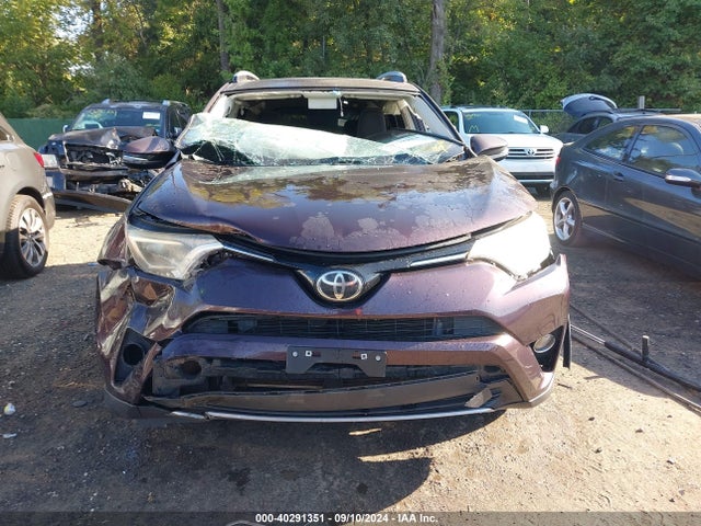 Toyota Rav4 Xle 2017 2T3WFREV7HW371035 Image 12