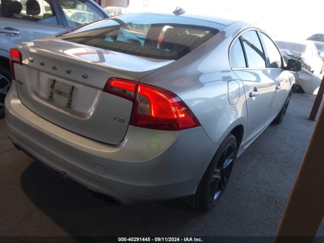 YV1612FS2E1286005 Volvo S60 T5/t5 Platinum/t5 Premier/t5 Premier Plus