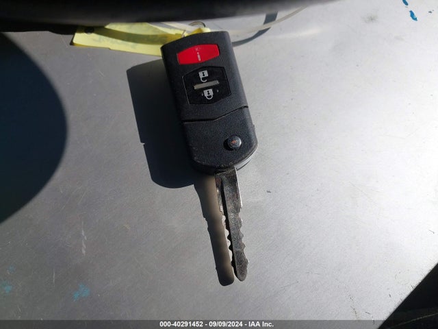 40291452 :رقم المزاد ، JM1DE1KZ4D0156164 vin ، 2013 Mazda Mazda2 Sport مزاد بيع