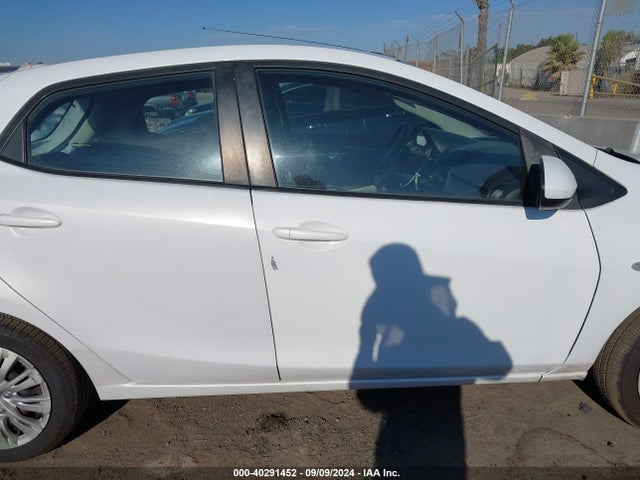 40291452 :رقم المزاد ، JM1DE1KZ4D0156164 vin ، 2013 Mazda Mazda2 Sport مزاد بيع