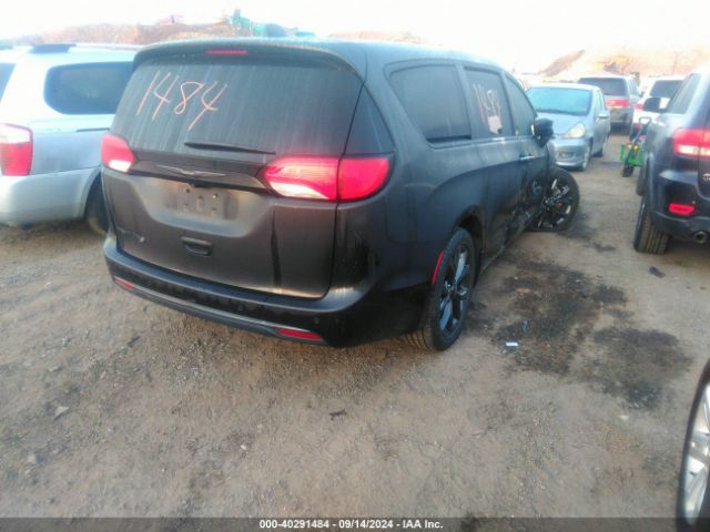 2C4RC1FGXLR111092 Chrysler Pacifica Touring