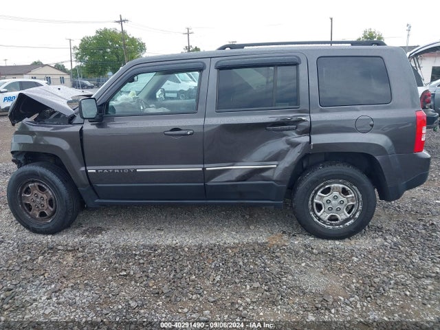 1C4NJRBB4HD106400 Jeep Patriot Sport 4x4