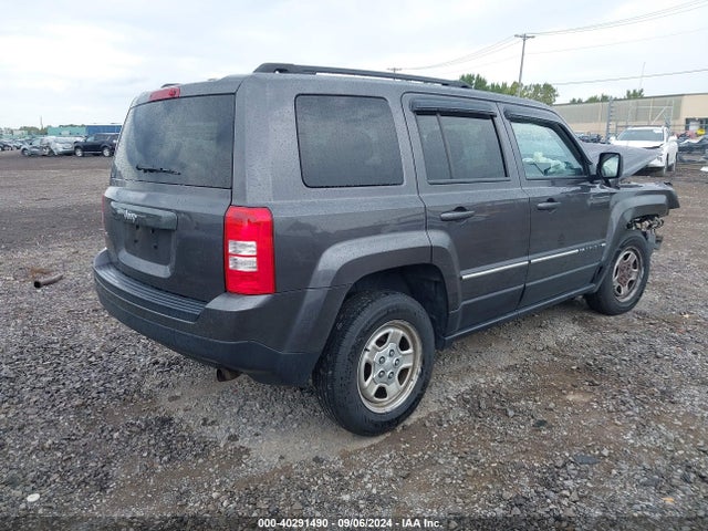 1C4NJRBB4HD106400 Jeep Patriot Sport 4x4
