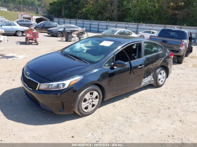 3KPFK4A79HE018121 KIA FORTE LX