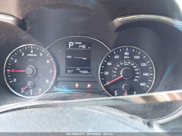 3KPFK4A79HE018121 KIA FORTE LX