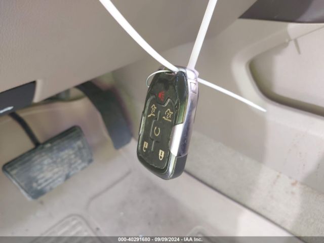 1GNSKBKC9FR600176 Chevrolet Tahoe Lt