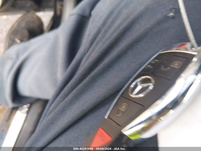 WDC0G4JBXHF124251 Mercedes-Benz GLC 300