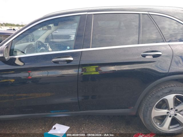 WDC0G4JBXHF124251 Mercedes-Benz GLC 300