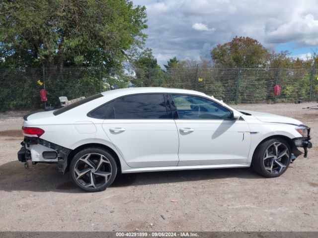 1VWMA7A34MC013626 Volkswagen Passat 2.0t R-line