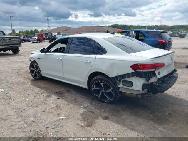 1VWMA7A34MC013626 Volkswagen Passat 2.0t R-line