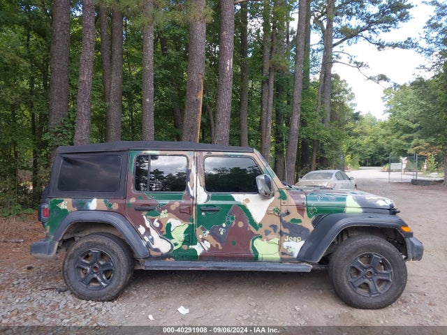 1C4HJXDGXKW661874 Jeep Wrangler Unlimited Sport S 4x4