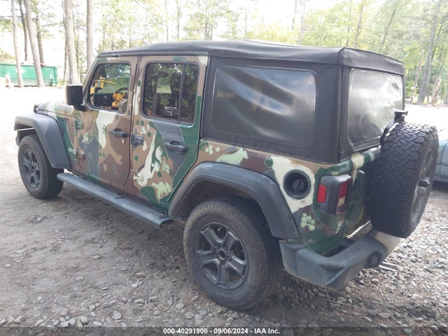 1C4HJXDGXKW661874 Jeep Wrangler Unlimited Sport S 4x4
