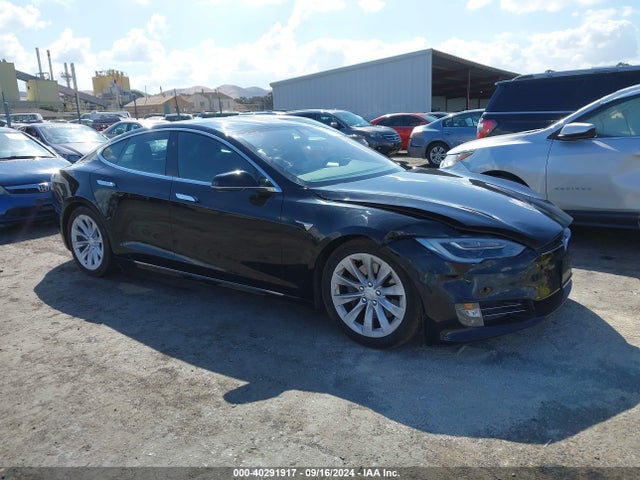 2017 TESLA MODEL S 5YJSA1E10HF225898 Photo 0