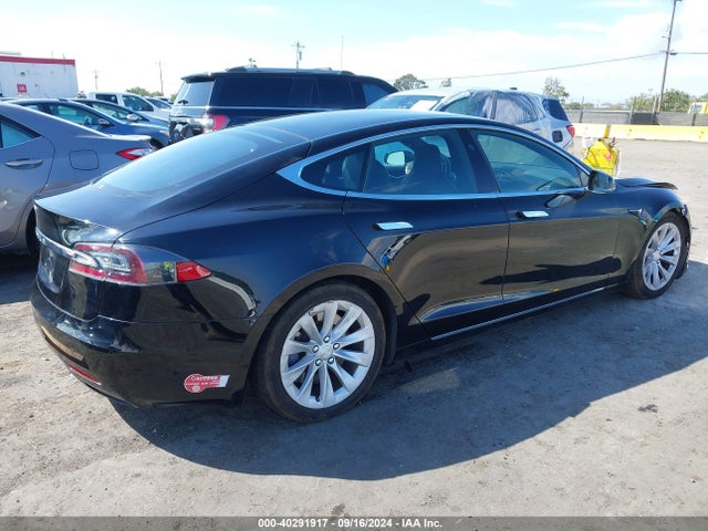 2017 TESLA MODEL S 5YJSA1E10HF225898 Photo 3