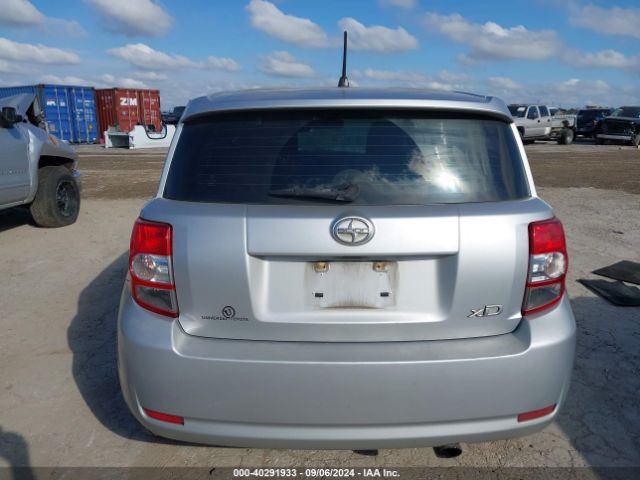 JTKKUPB44E1046754 Scion XD