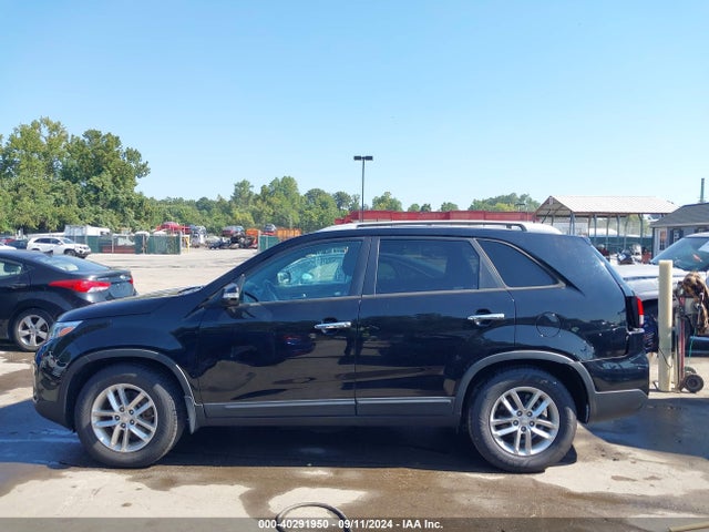 KIA SORENTO LX 2014 5XYKT3A68EG439954 Image 15