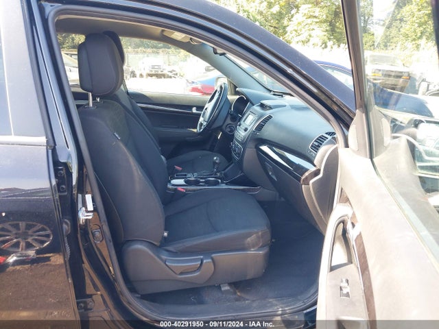 5XYKT3A68EG439954 KIA SORENTO LX