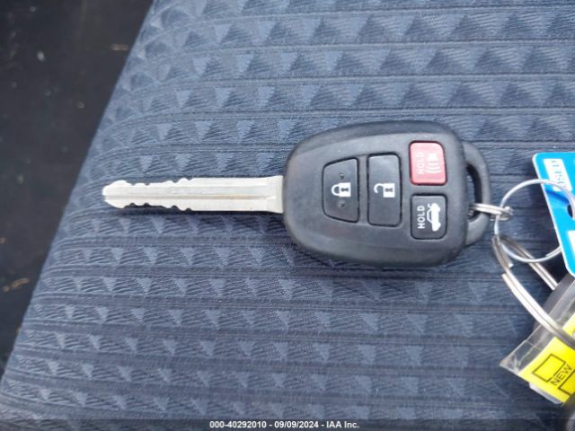 4T1BF1FK1FU053051 Toyota CAMRY SE