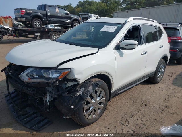 Nissan ROGUE S 2017 KNMAT2MV4HP594253 Image 2